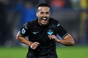 乐鱼官网-佩德罗：高龄球员要控制好休息饮食，状态出色的魔笛就是这样