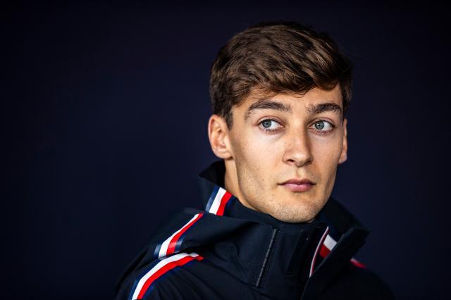 乐鱼app-专访拉塞尔③：会一场一场努力 耐心等待爆发时机